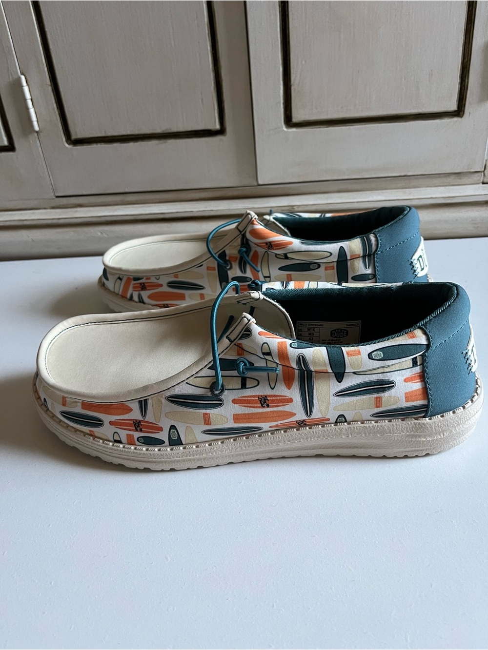 New Men’s Hey Dude Wally Surfboard (Tan/Multi) pattern lightweight shoes 10